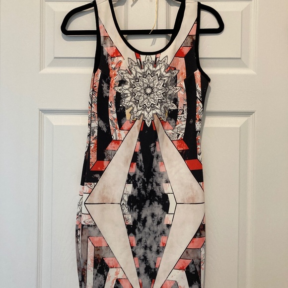 Solemio Los Angeles Sleeveless dress Black cream orange - Picture 1 of 2